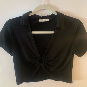 Amante Black Cropped Tee